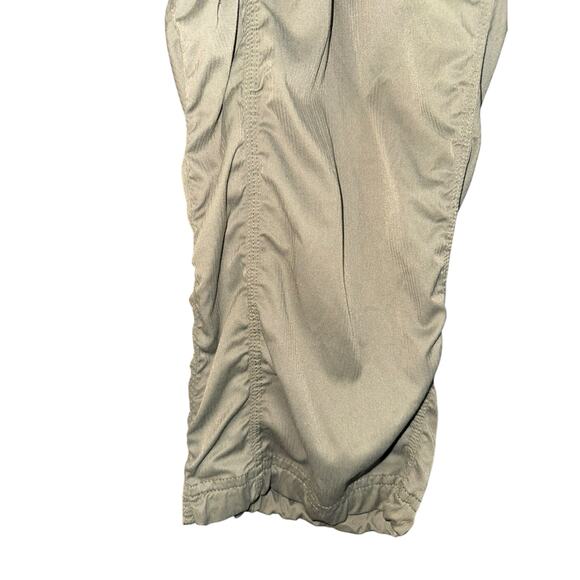 The North Face Aphrodite 2.0 Hiking Capri Women XXL Olive Green Outdoors Camping - Picture 2 of 9